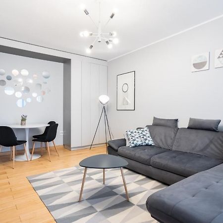 Happy Bubble I Timpuri Noi 1Br Apt 4 Ppl Бухарест Экстерьер фото