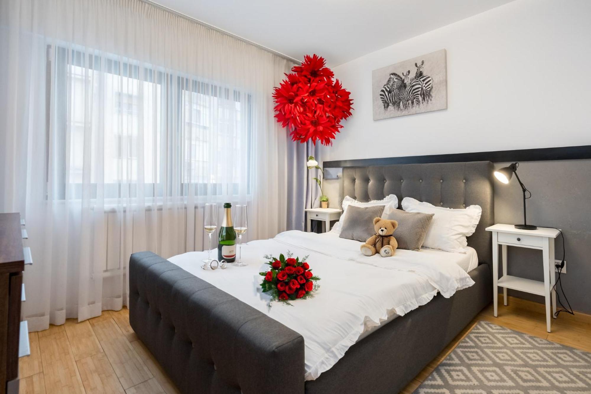 Happy Bubble I Timpuri Noi 1Br Apt 4 Ppl Бухарест Экстерьер фото